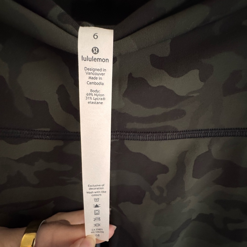 Lululemon Camo High Rise WunderUnder Leggings Size 6 Green Camouflage - Picture 5 of 5